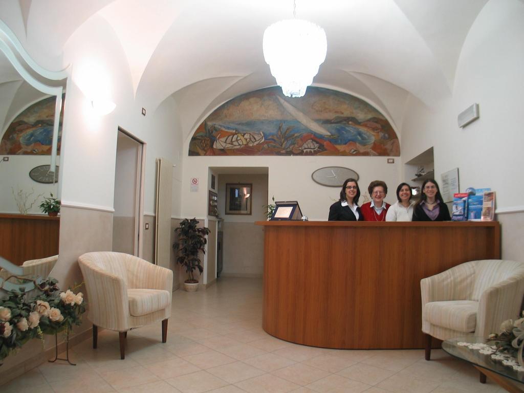 Residence Italia Finale Ligure Exteriér fotografie